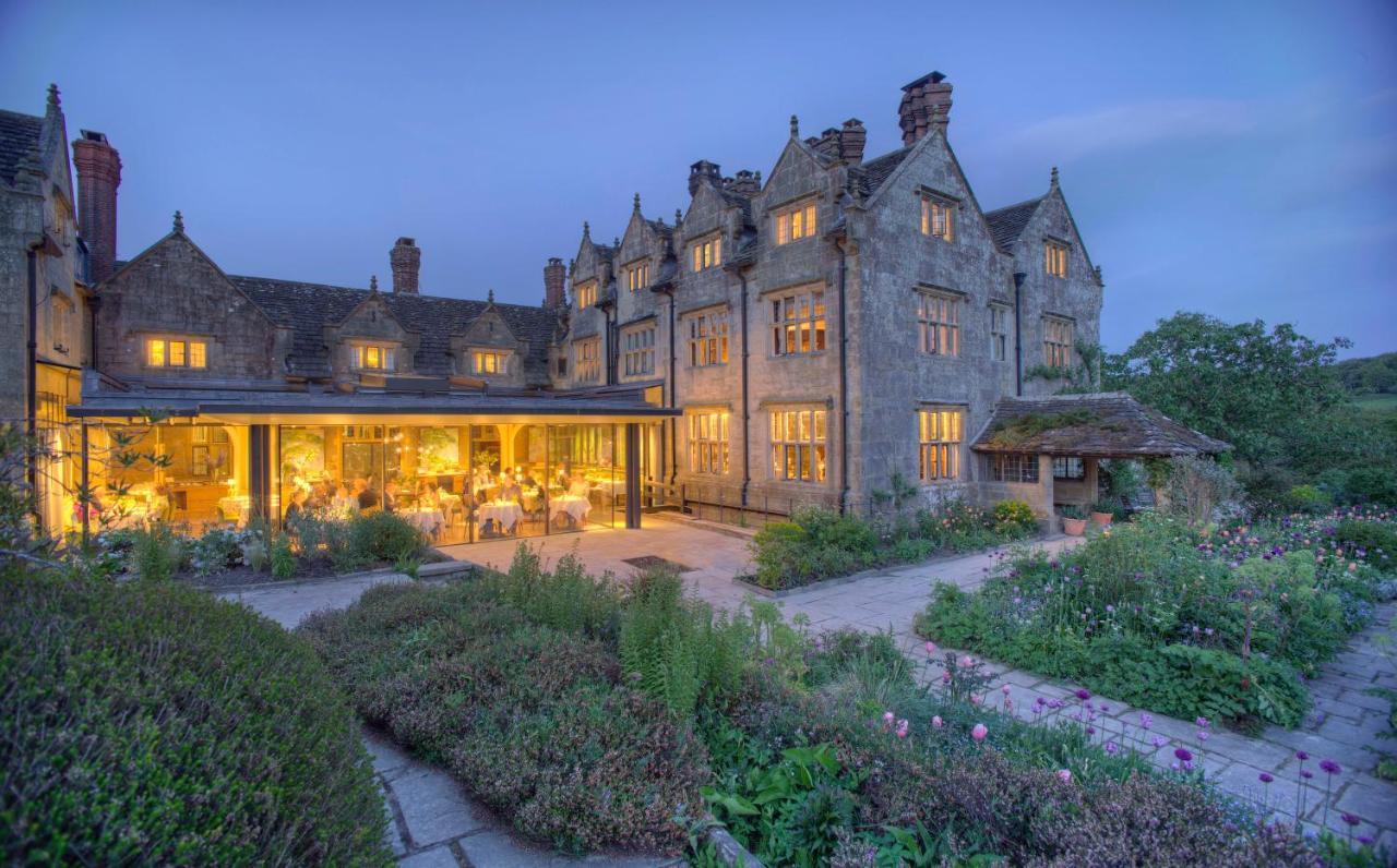Hotel Gravetye Manor East Grinstead Esterno foto